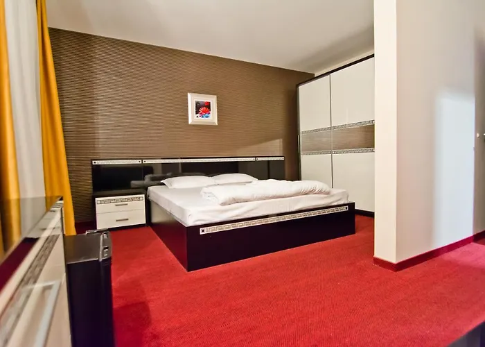 семеен романтика Hotell 3*