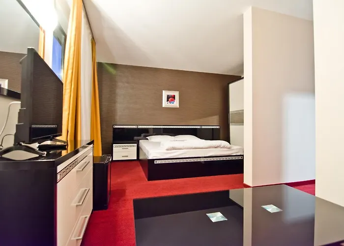 семеен романтика Hotell 3*